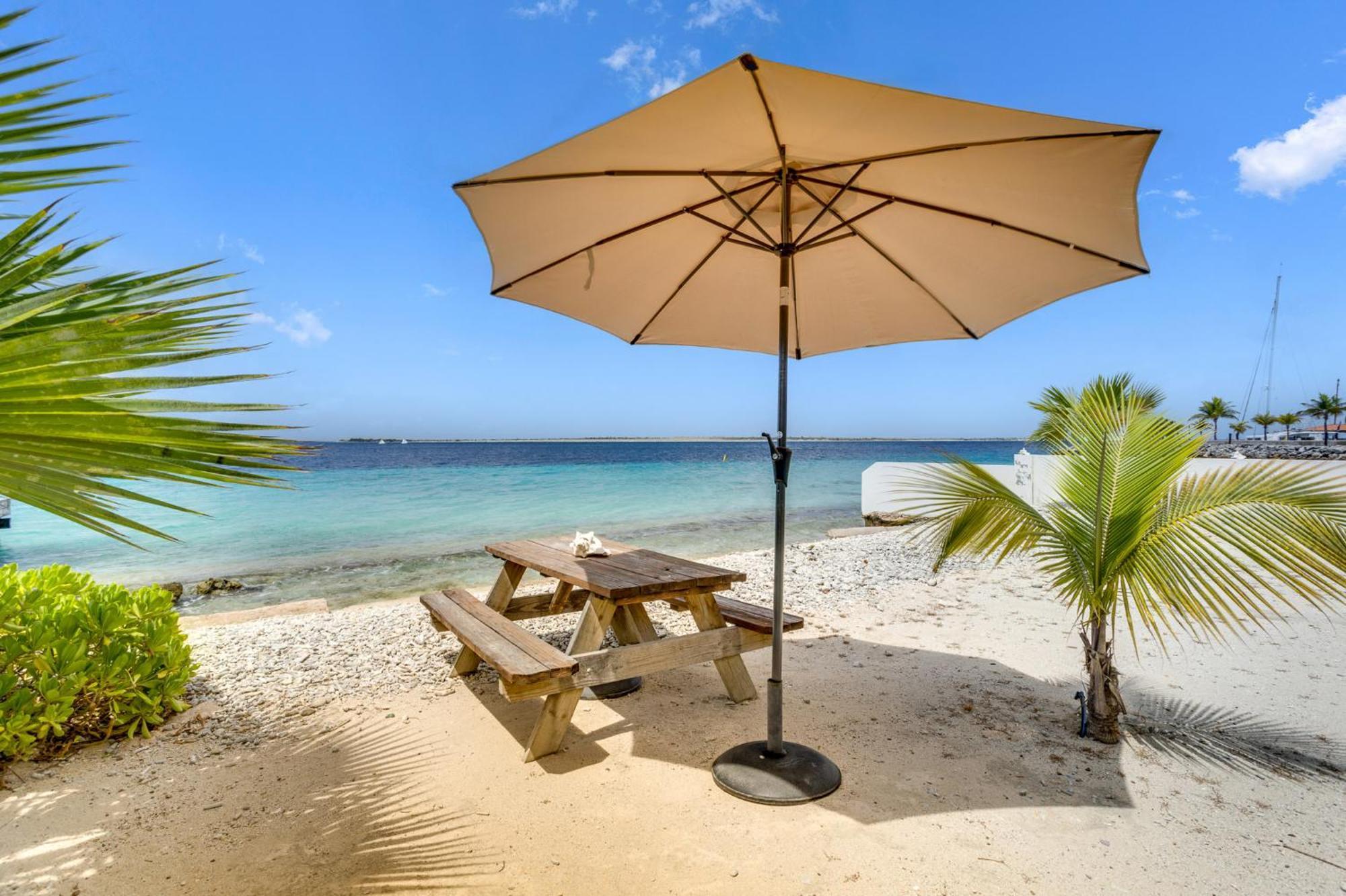 Oceanfront - Villa Port Of Call - Kralendijk na wyspie Bonaire Zewnętrze zdjęcie